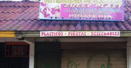 DISTRIBUIDORA DE PLASTICOS ZULLY PLAST BOGOTÁ DISTRIBUIDORA DE PLASTICOS ZULLY PLAST BOGOTÁ